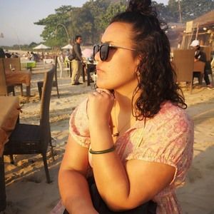 Meet your Posher, Hinga